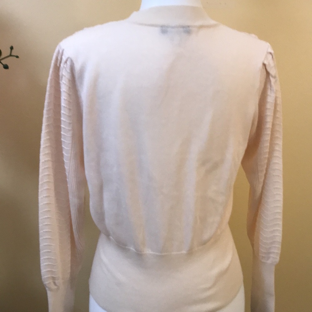 Venus Ruffle Shirt - Picture 4 of 7